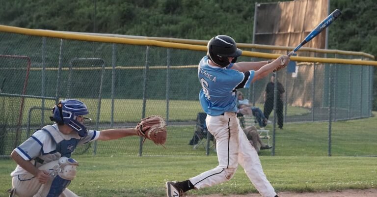 A Few Baseball Tips To Help You Master The Game