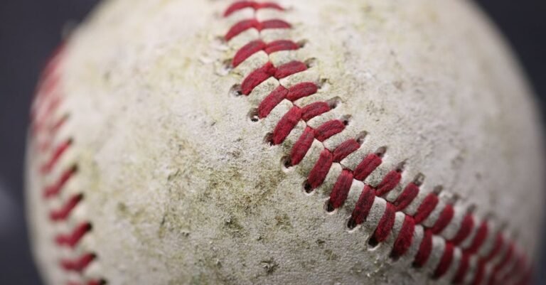 Learn The Ins And Outs Of Baseball With These Tips