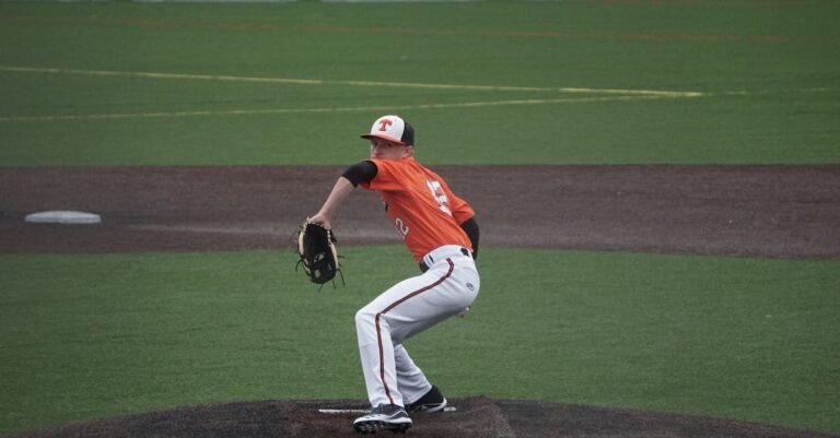 Improve Your Baseball Skills With These Simple Tips!