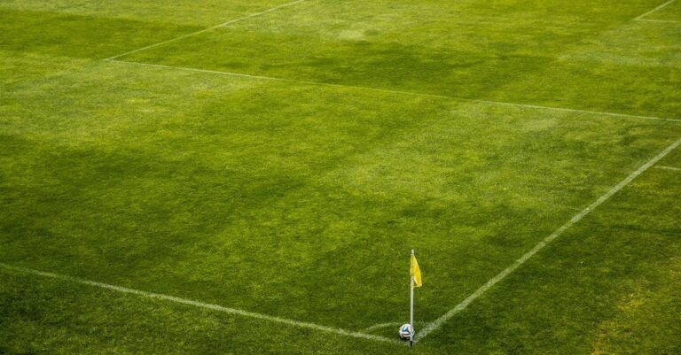 Playing A Great Game: Football Tips And Tricks